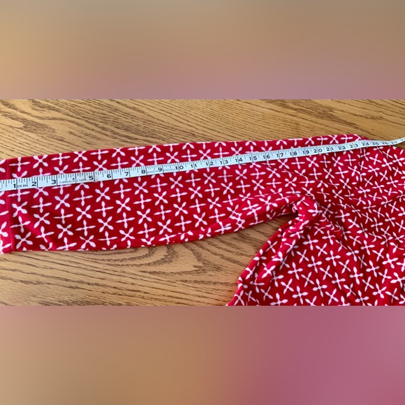 EUC Women’s Denver Hayes Long Plush NightShirt, L - Picture 2 of 3